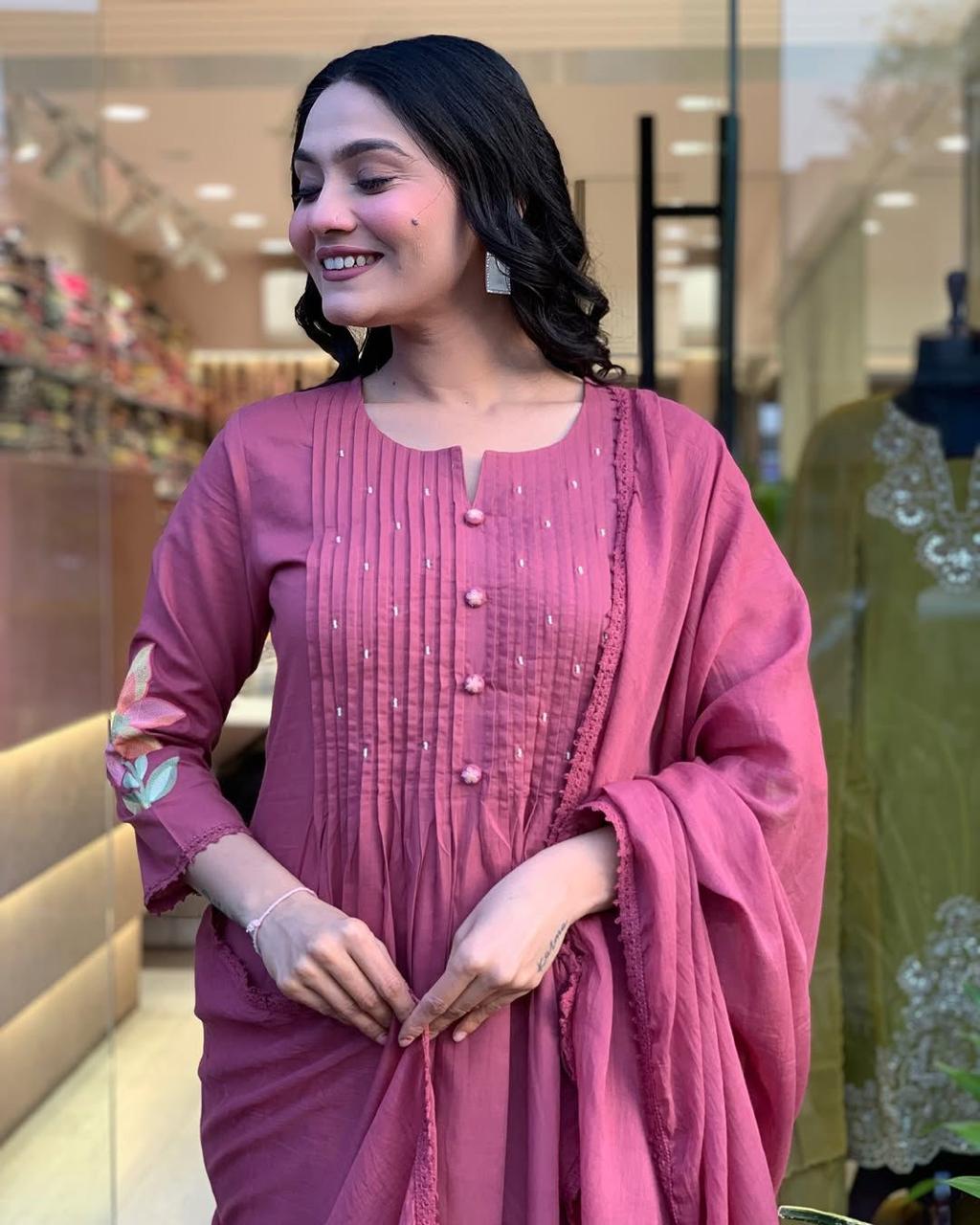 Floral Embroidered Kurta Set